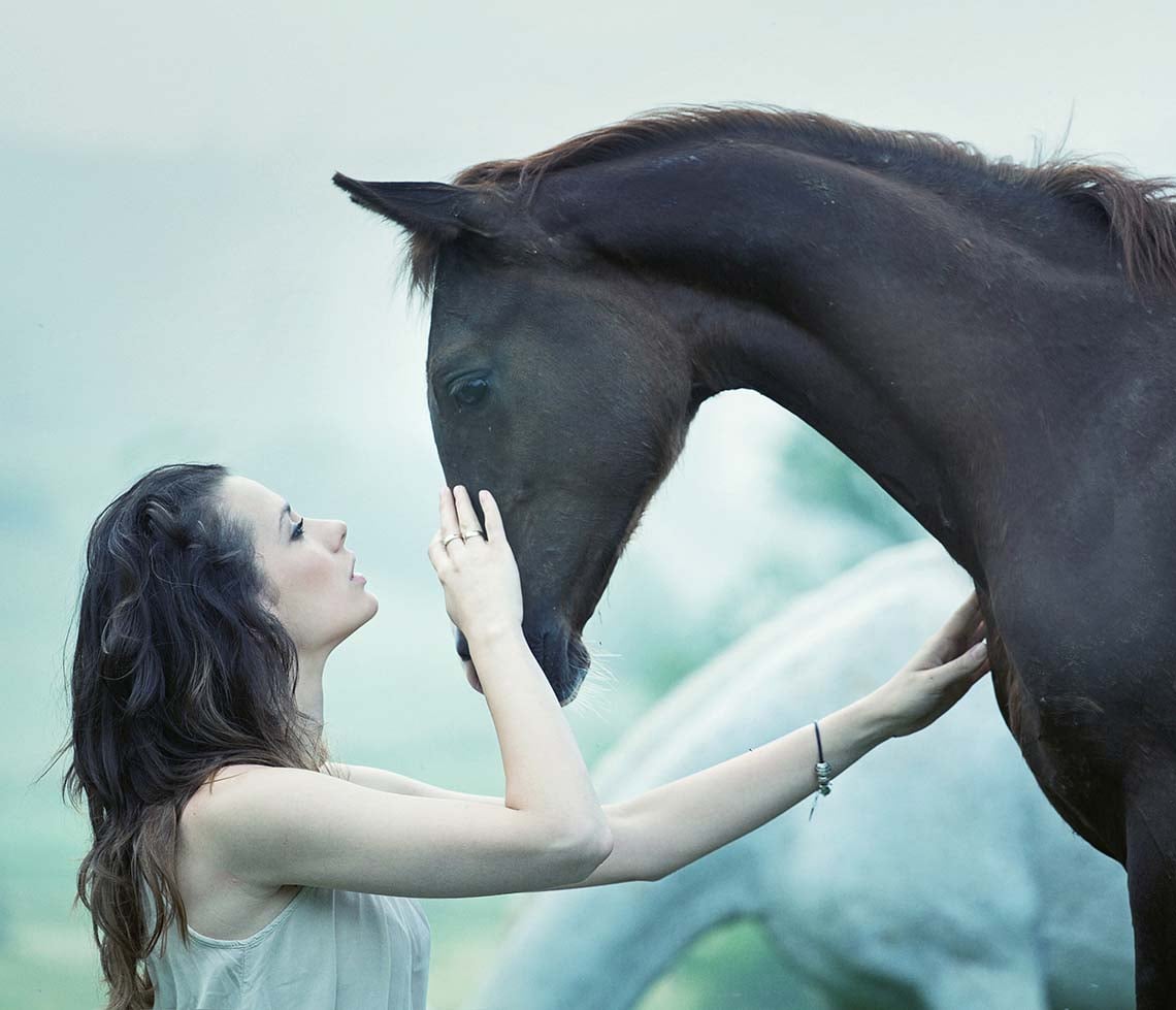 L&rsquo;ESPERTA CHE COMUNICA CON GLI ANIMALI